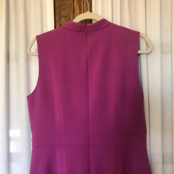 Ann Taylor Sleeveless Flare Hem Dress - Picture 5 of 9